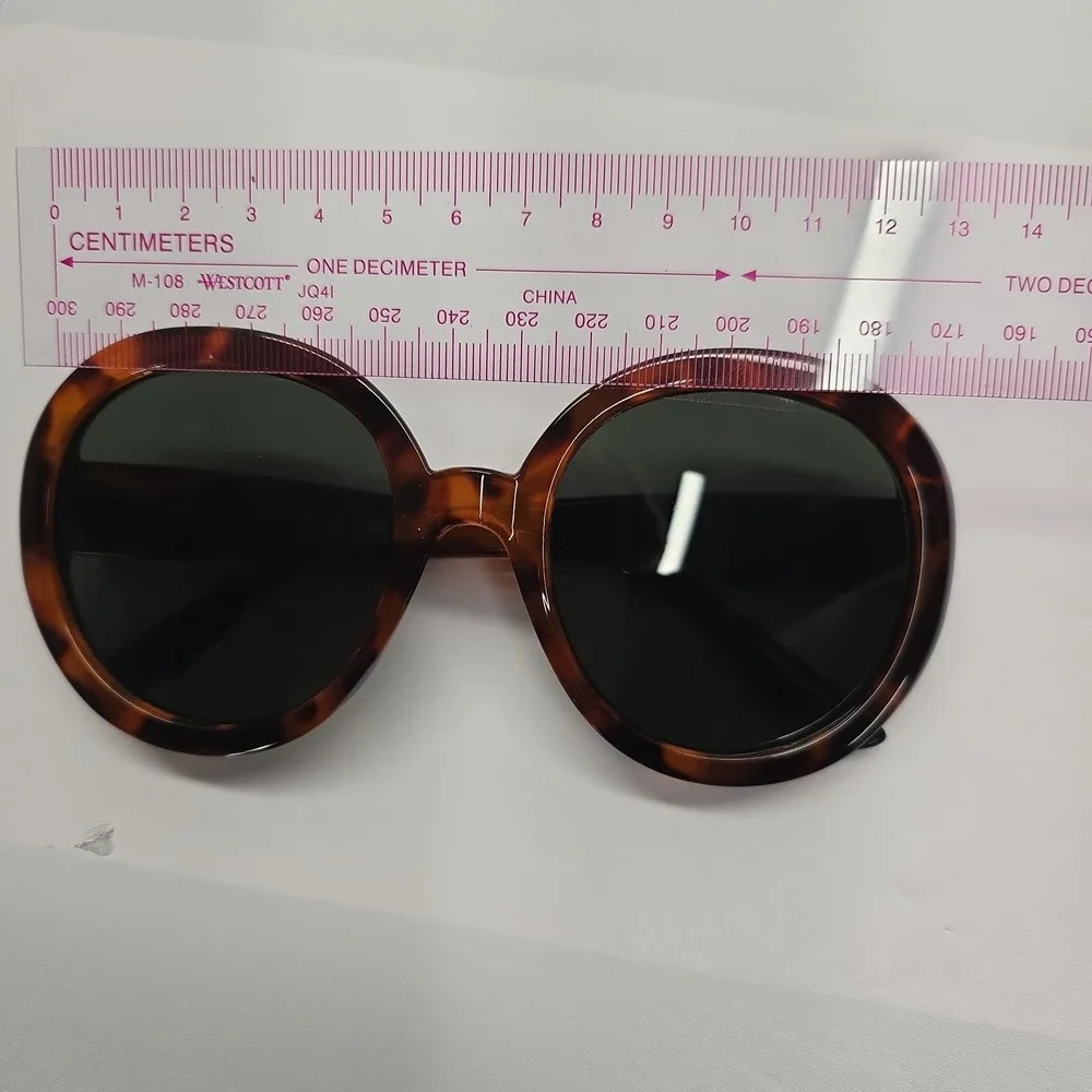 NEW Oversized Round Tortoise Shell Sunglasses Brown Retro Style Dark Lens - Picture 6 of 8